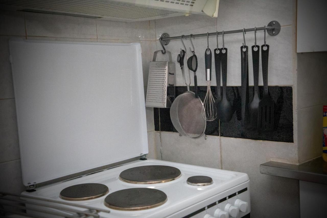 Ellanikou Apartment In Pankrati Vipgreece Athens Luaran gambar